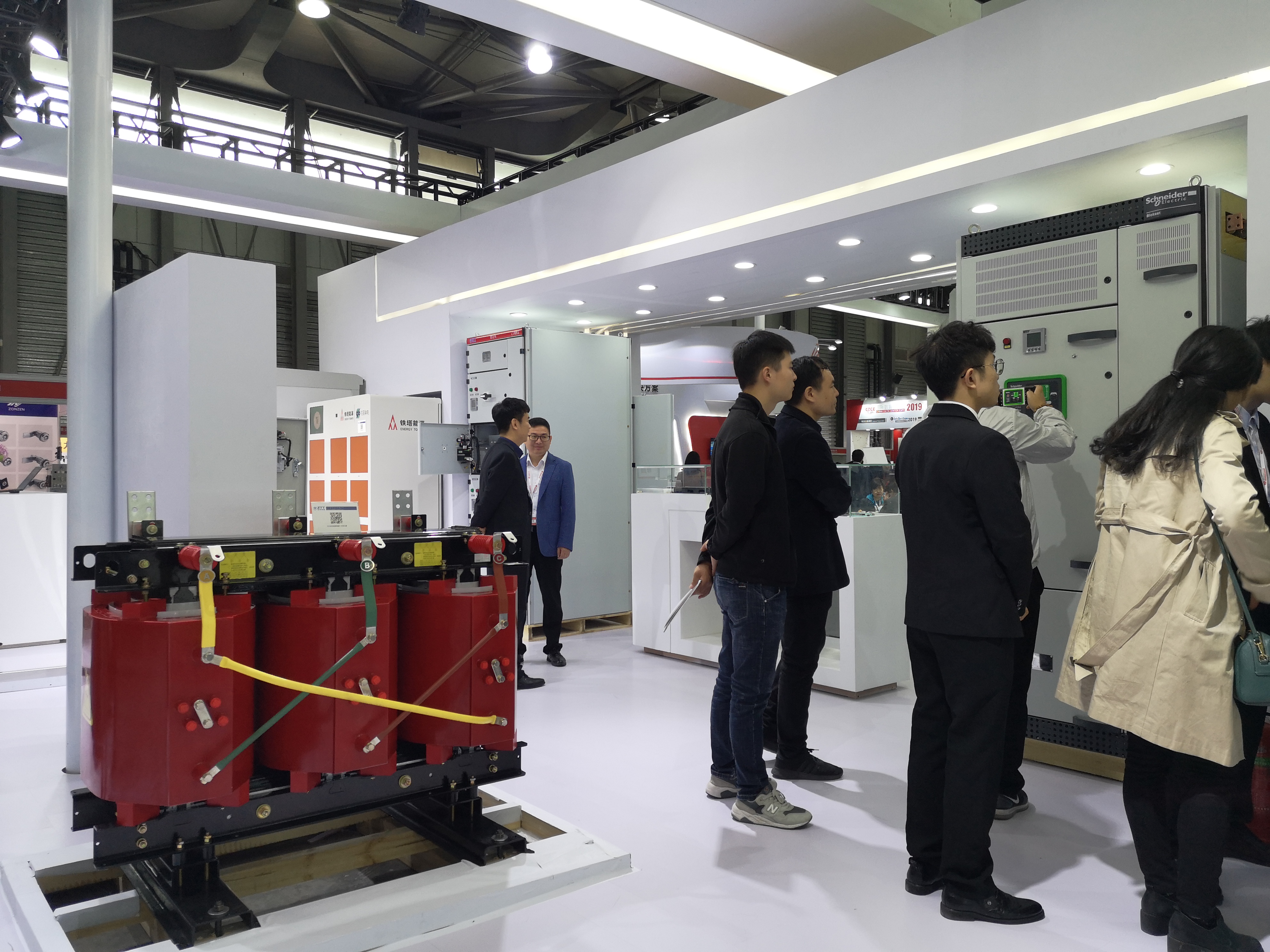 首页-PA真人集团有限公司官网